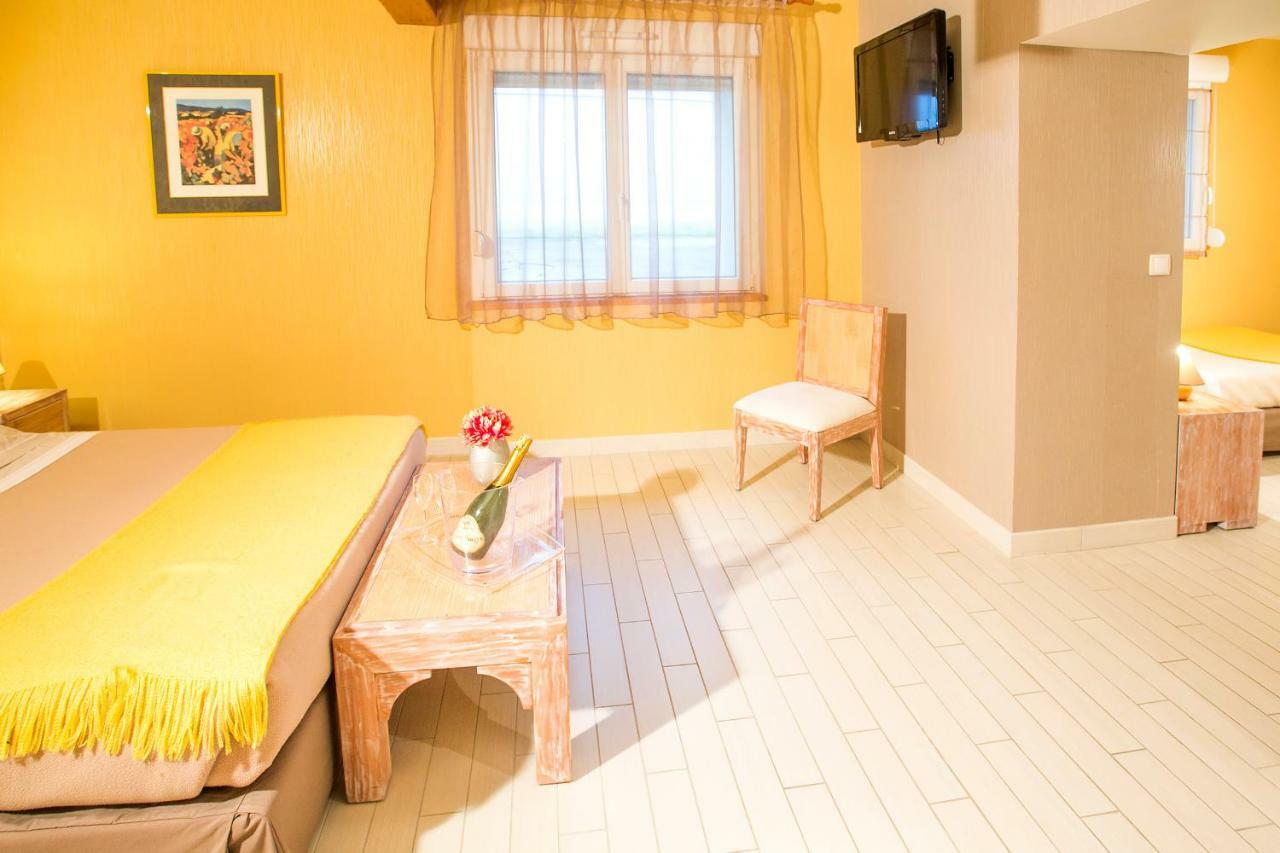 Champagne Et Chambres D'Hotes Pierre Trichet Trois-Puits 外观 照片